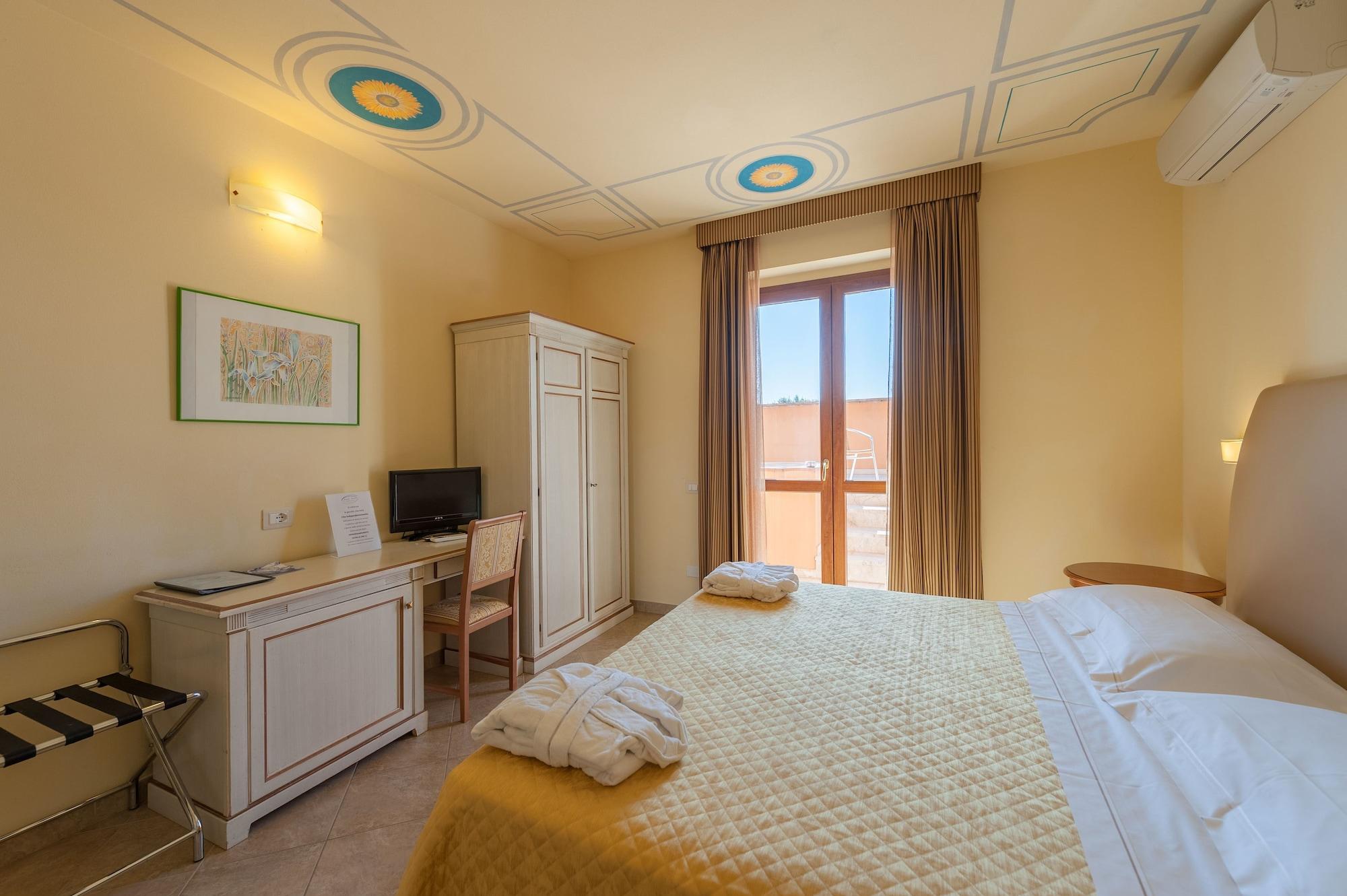 Hotel Saturno Fonte Pura Сатурния Екстериор снимка