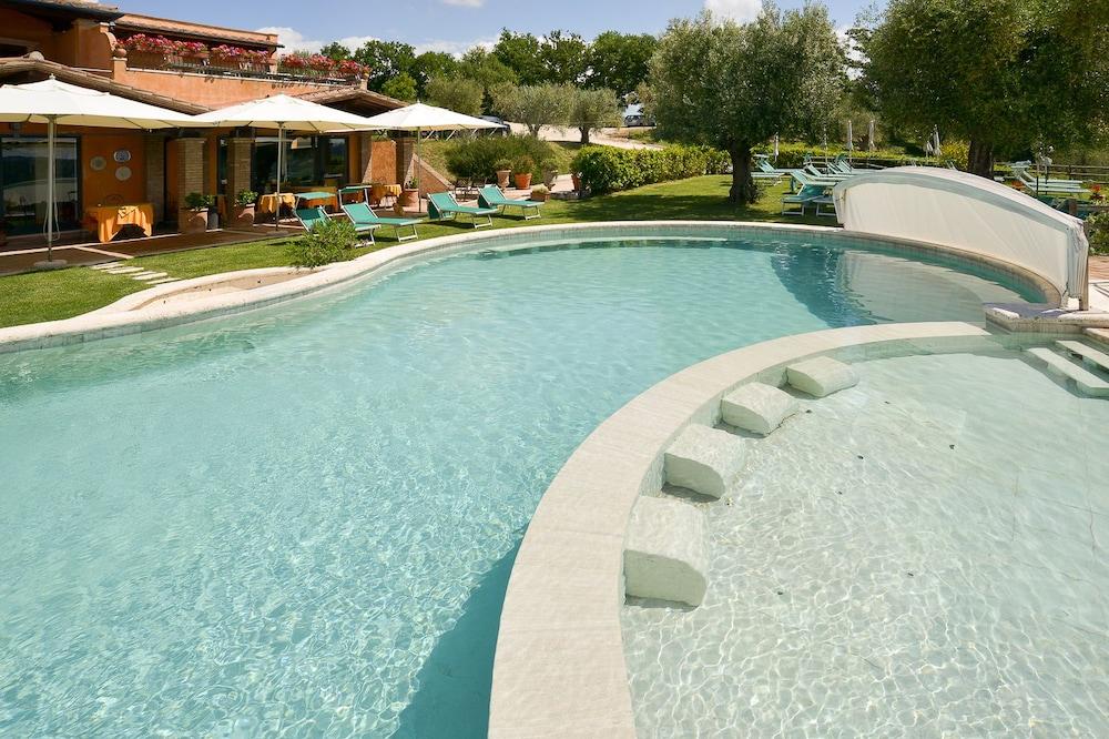 Hotel Saturno Fonte Pura Сатурния Екстериор снимка
